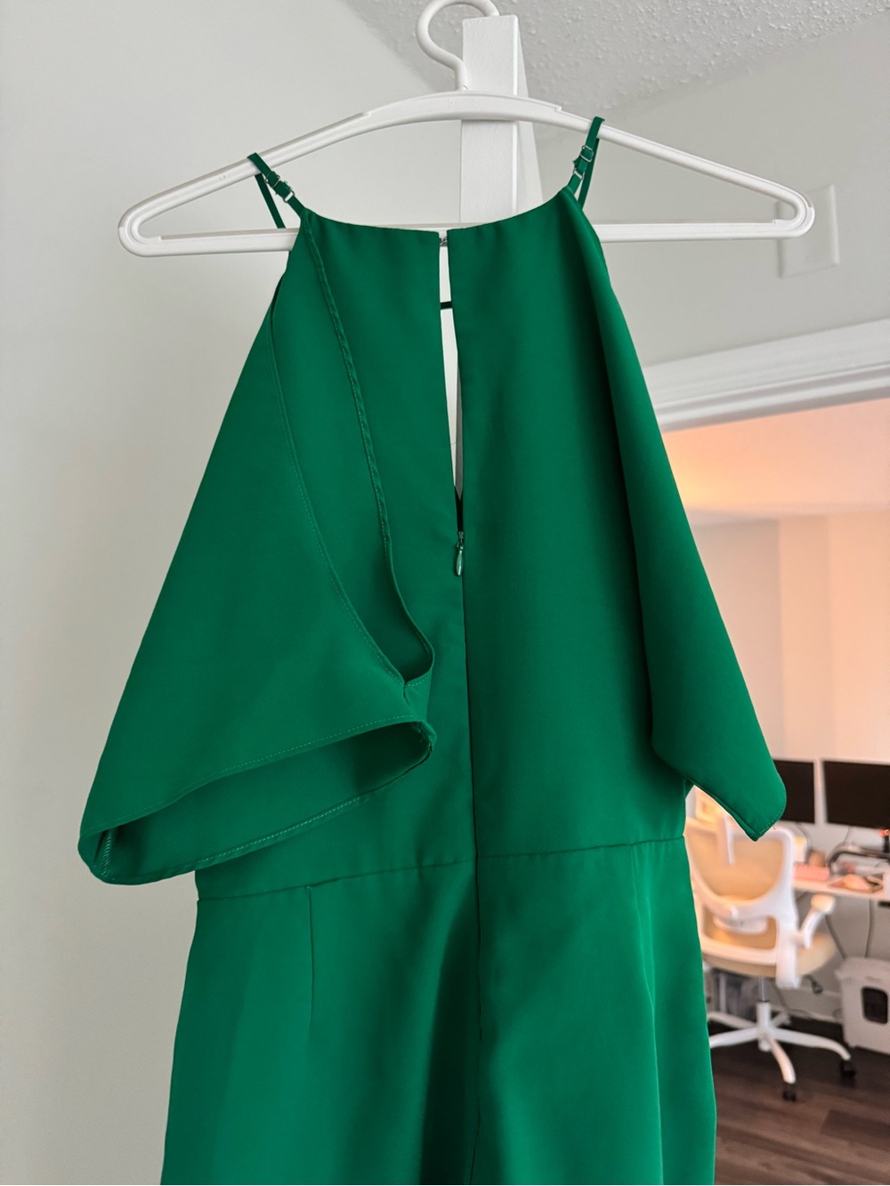 Adelyn Rae | Pants & Jumpsuits | Adelyn Rae Emerald Green Vneck ...